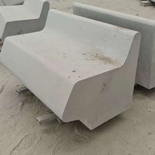 扬州 芝麻白花岗岩异形坐凳，石凳