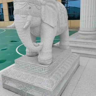 扬州 白麻花岗岩动物异形石雕-大象