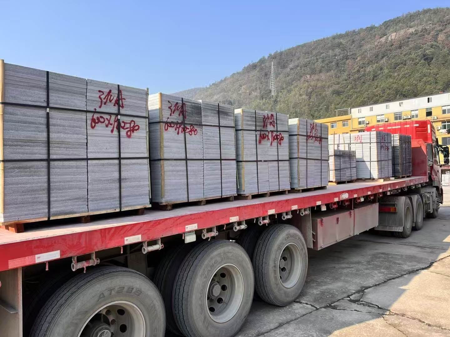 扬州 芝麻灰地铺石出货日常