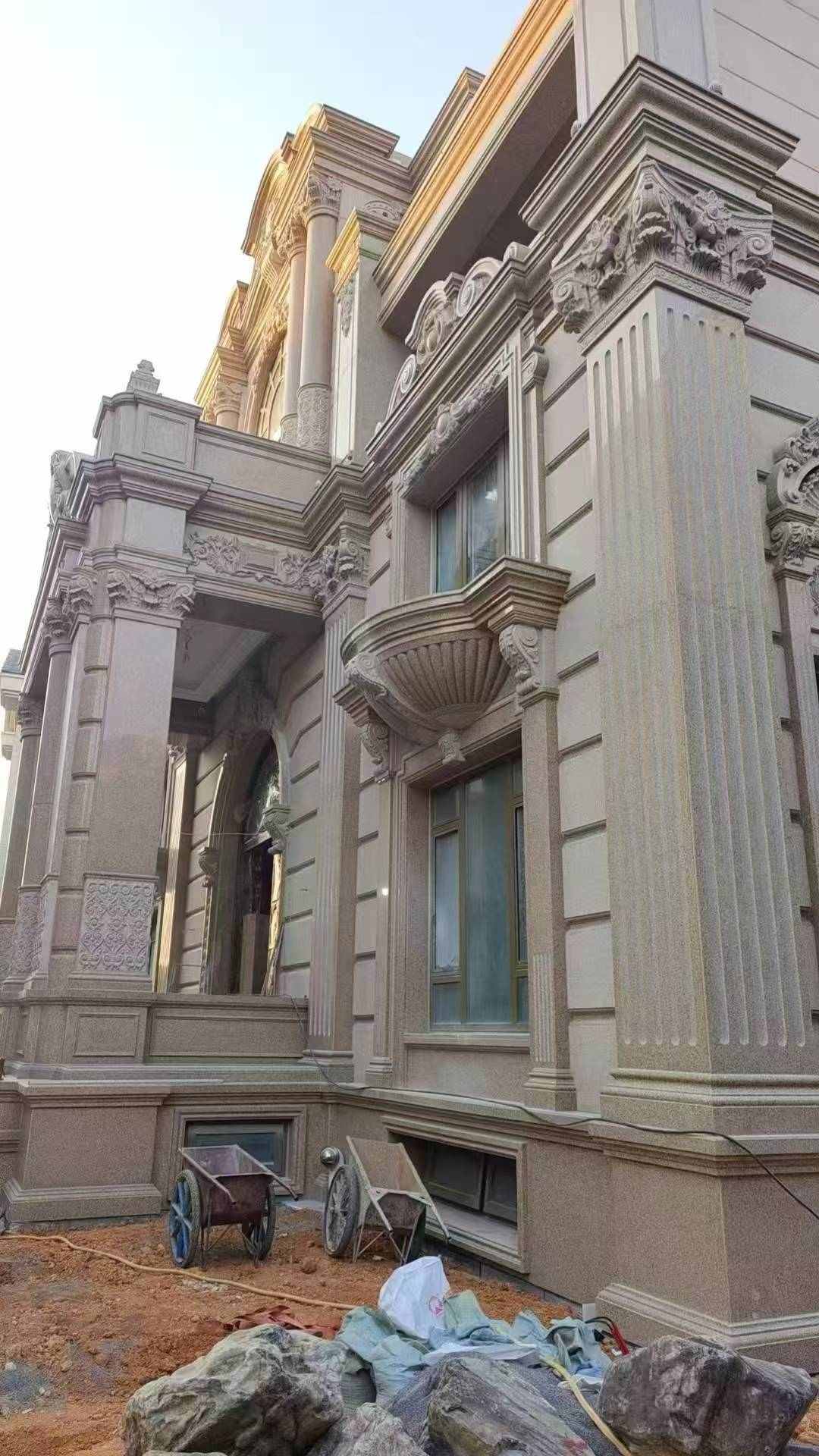 扬州 黄金麻花岗岩光面别墅外墙干挂施工完成