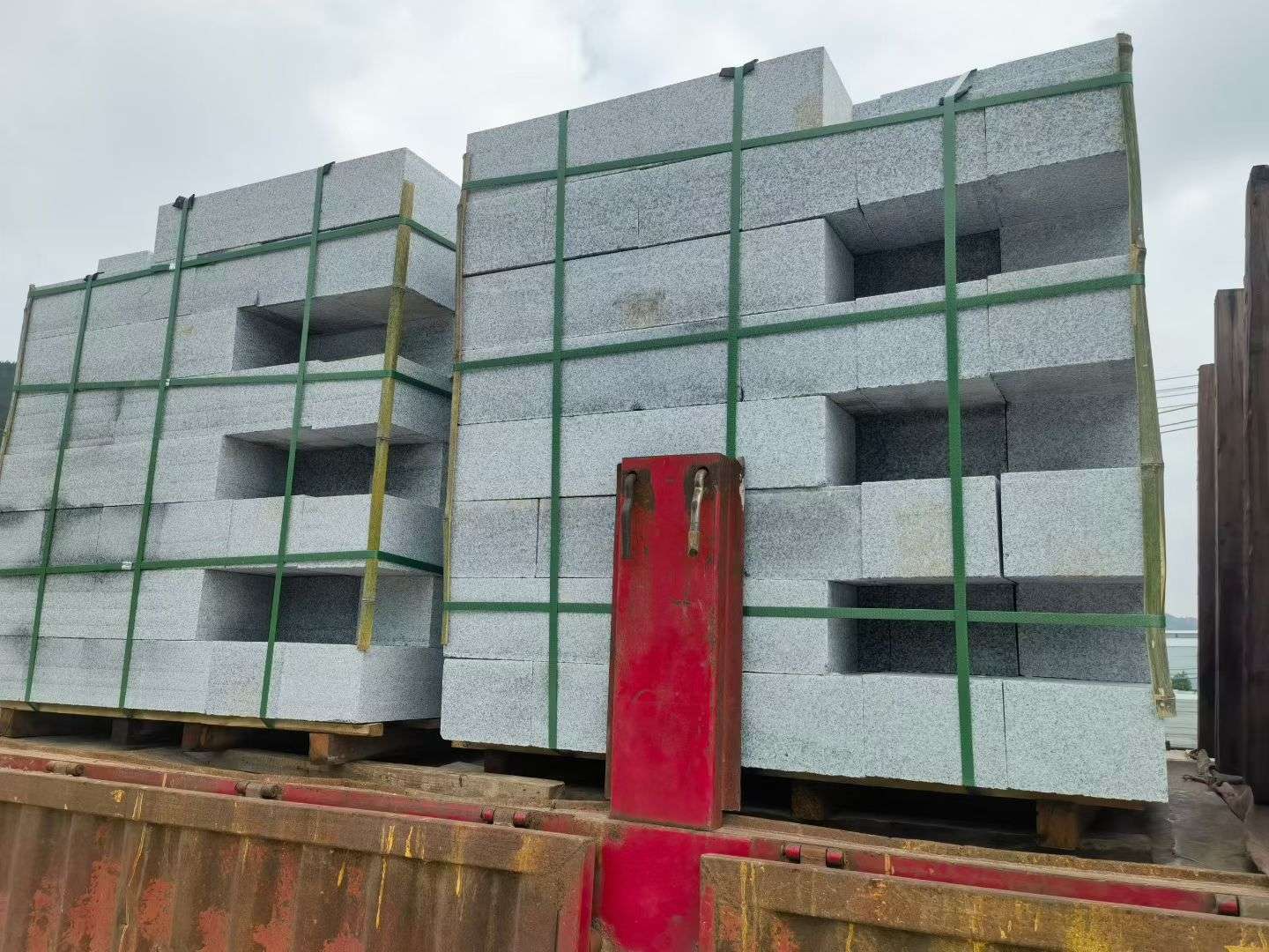 扬州 芝麻白花岗岩路沿石，平石，路侧石，马路牙子，路缘石，立缘石，平缘石等