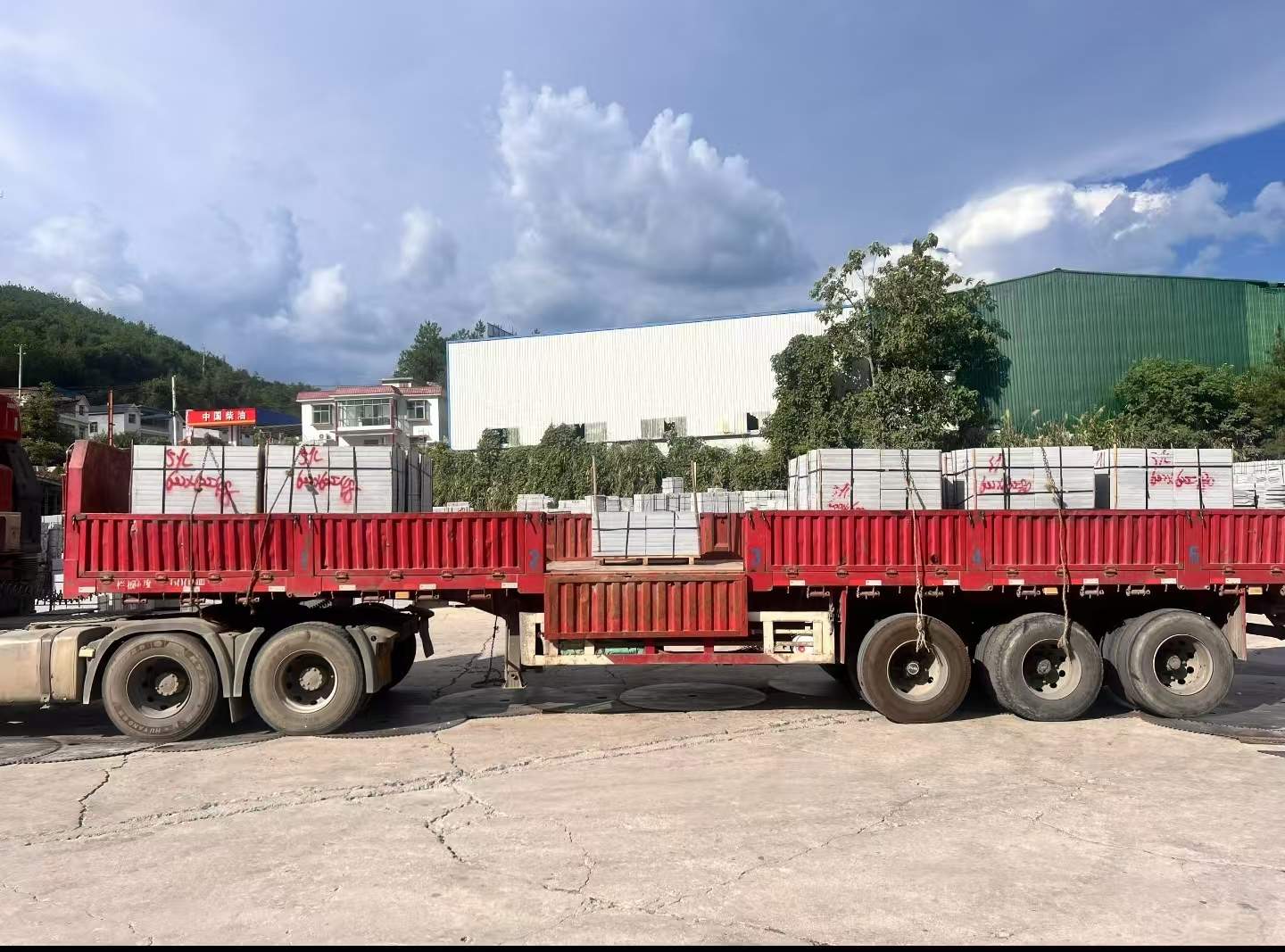 扬州 芝麻灰花岗岩地铺石出货日常