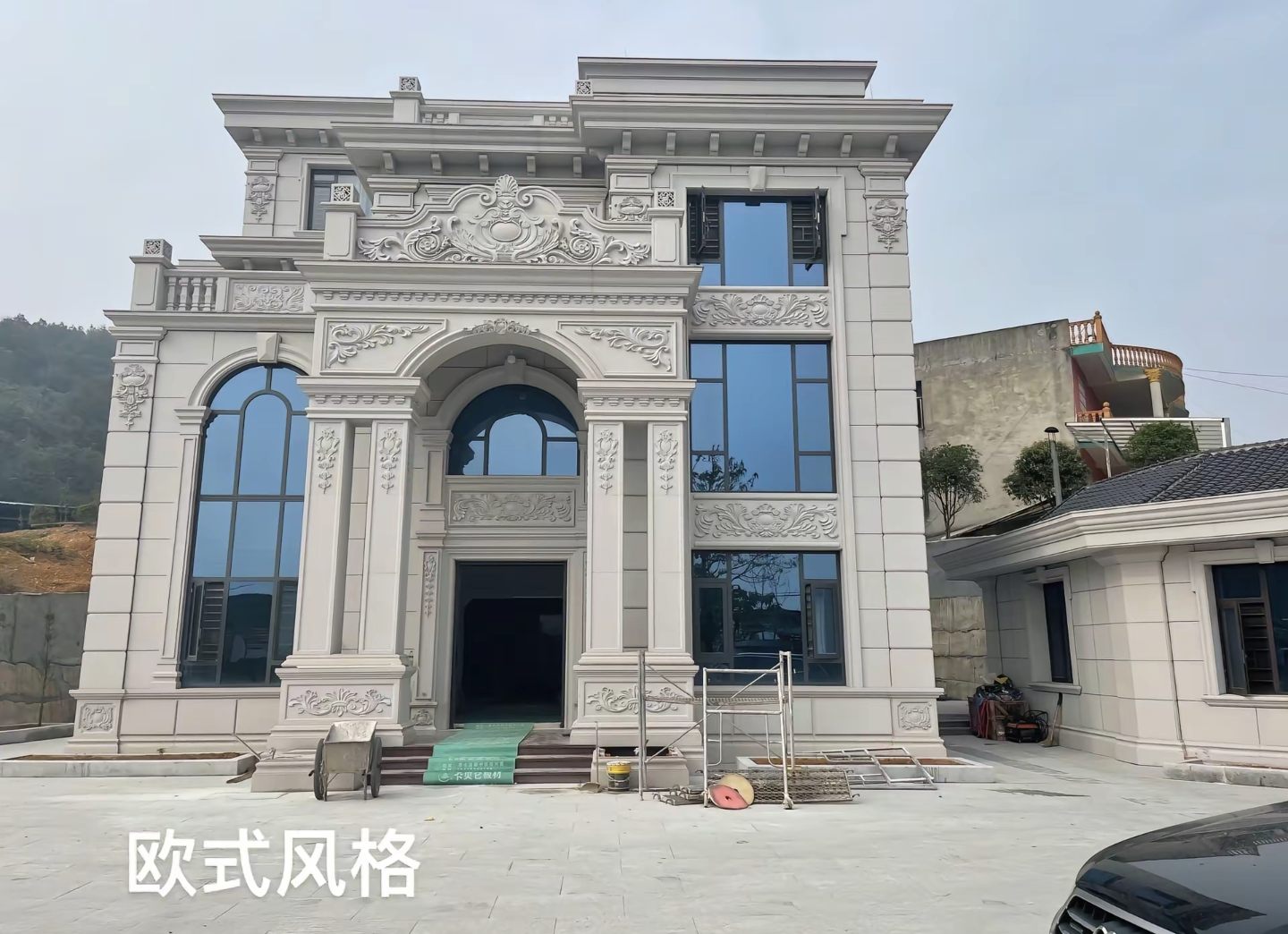 扬州 白麻花岗岩别墅外墙干挂