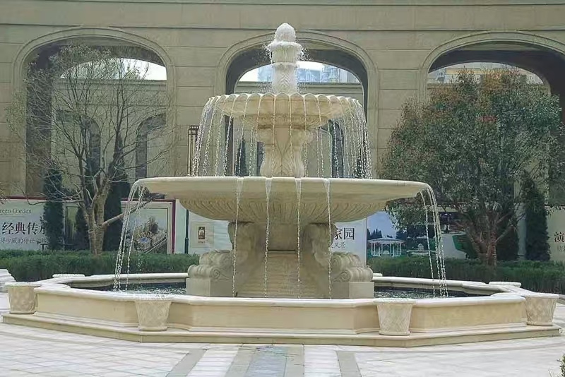 扬州 黄金麻花岗岩异型加工——户外庭院石雕流水喷泉