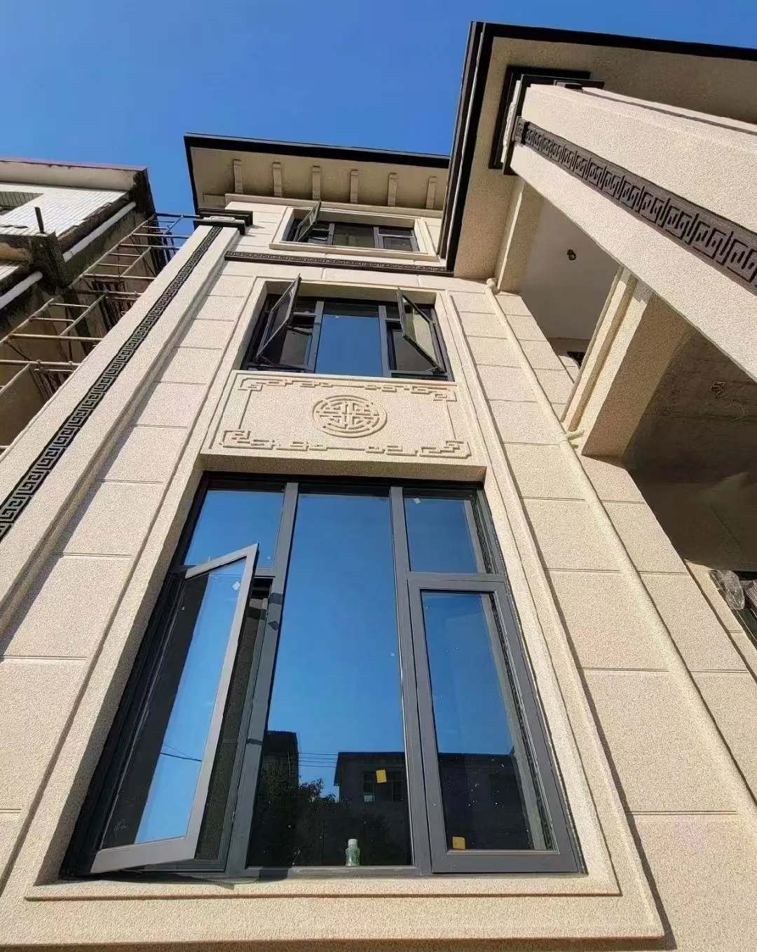 扬州 黄金麻荔枝面别墅外墙干挂效果展示